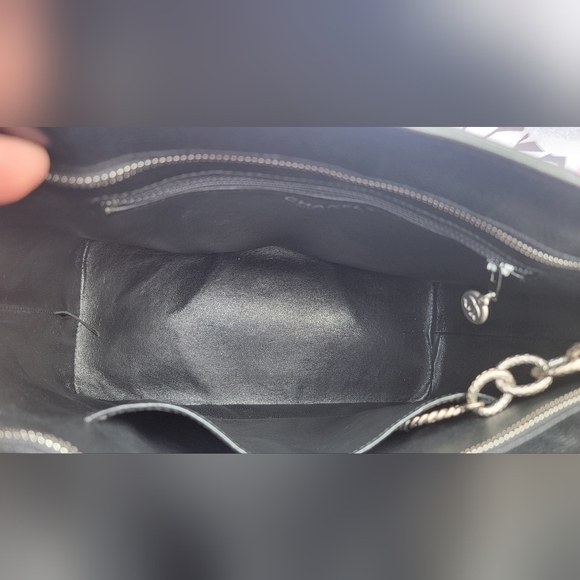 CHANEL Medallion Black Quilted Caviar Leathet Tote - Picture 3 of 16